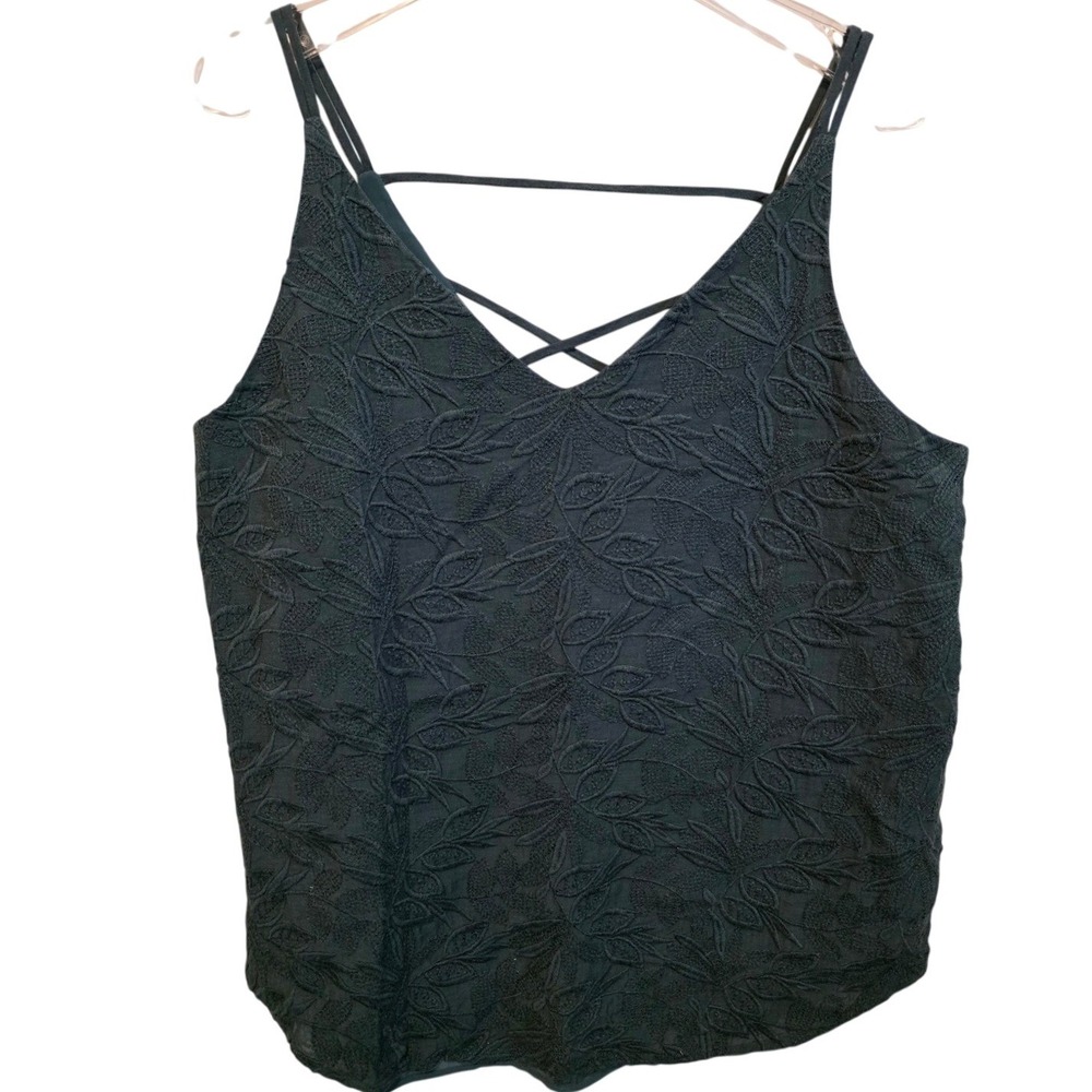 LOFT Women Sz L Green Embossed Fabric Criss‎ Cross Strap V Neck Cami Base Layer